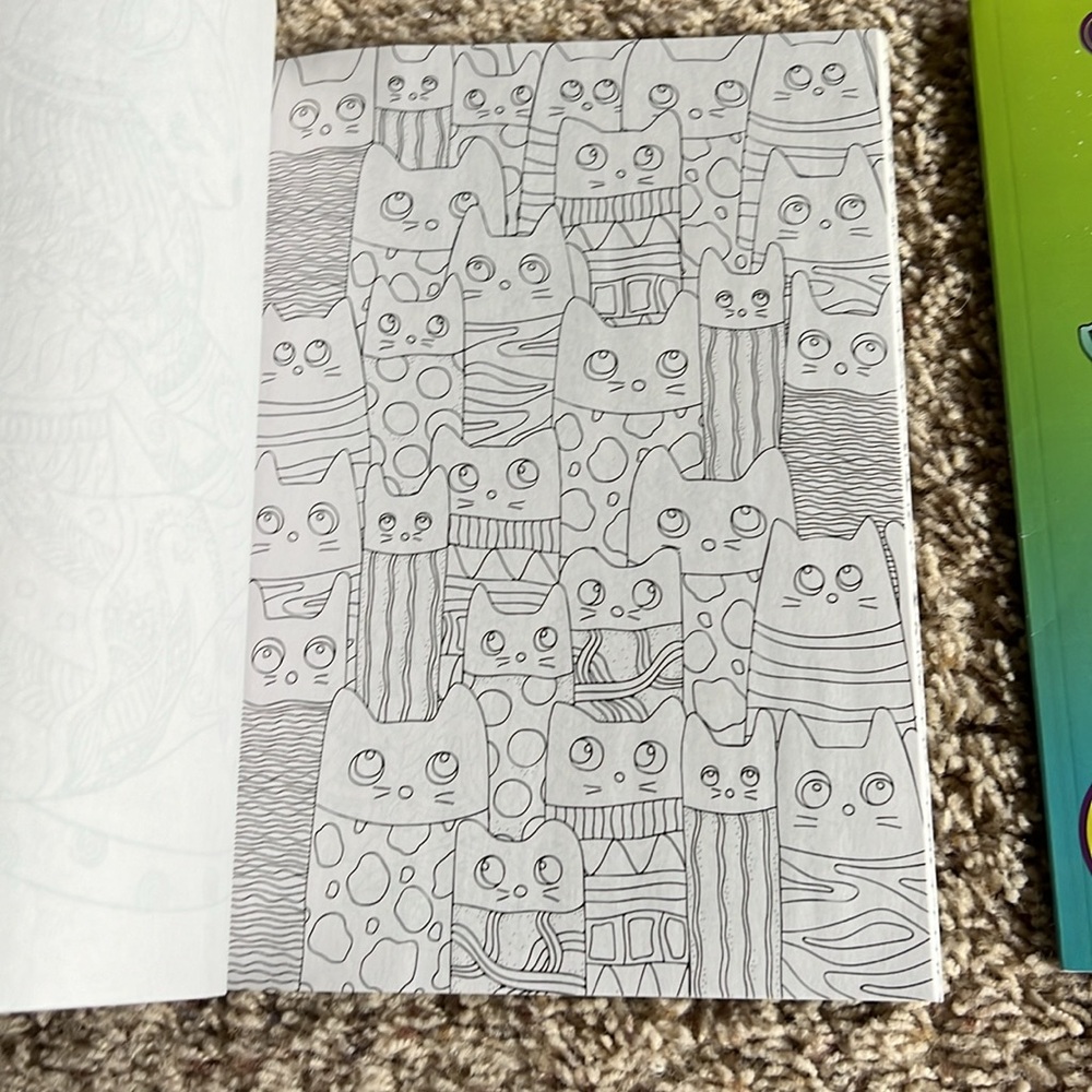 BNWT 2-pack “Coloring Cats” Vol. 16 Adult/Kid Coloring Books!! - Picture 4 of 5